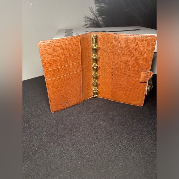Authentic Louis Vuitton Agenda Cover PM size - Picture 6 of 10